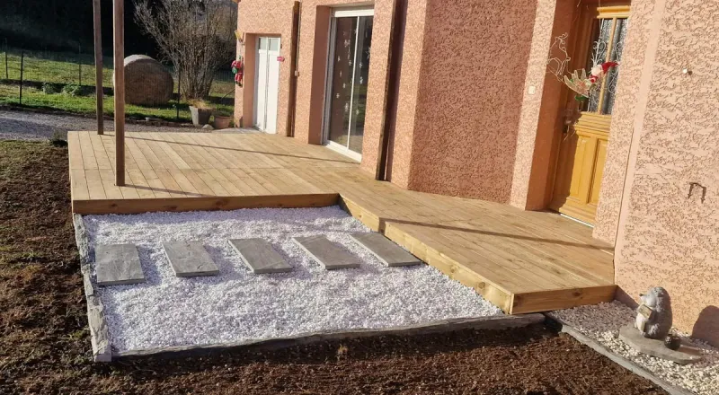 Conception d'une terrasse en Bois sur mirepoix